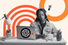 Frau mit Kopfhörern auf verwendet ChatGPT im Kundenservice am Laptop