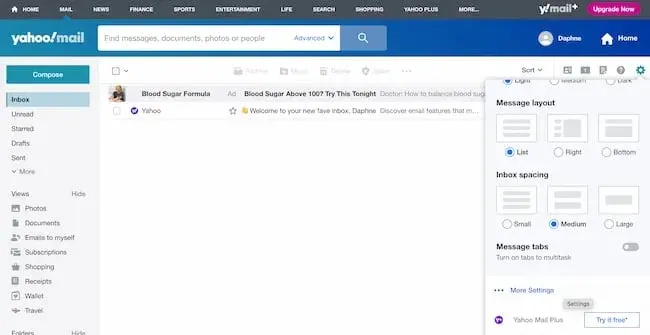 Screenshot the Yahoo! Mail inbox and customization options.